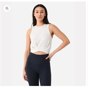 Vuori Cove High Neck Tank White Heather XS